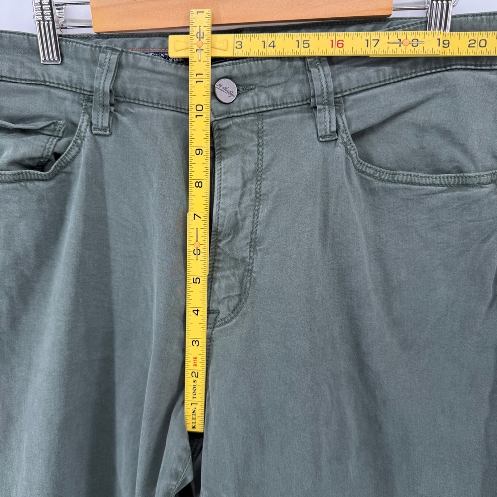 34 Heritage Mens 36x28 Charisma Comfort Straight Leg Pants Olive Green Chino - Picture 9 of 12